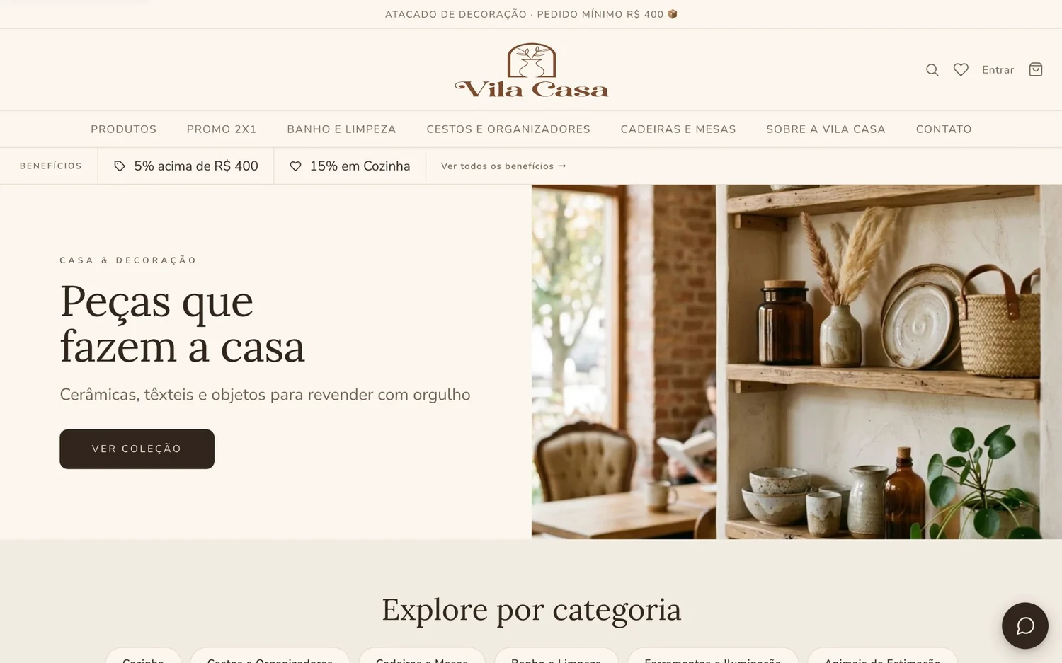 Loja atacadista de bazar e decoração em um notebook