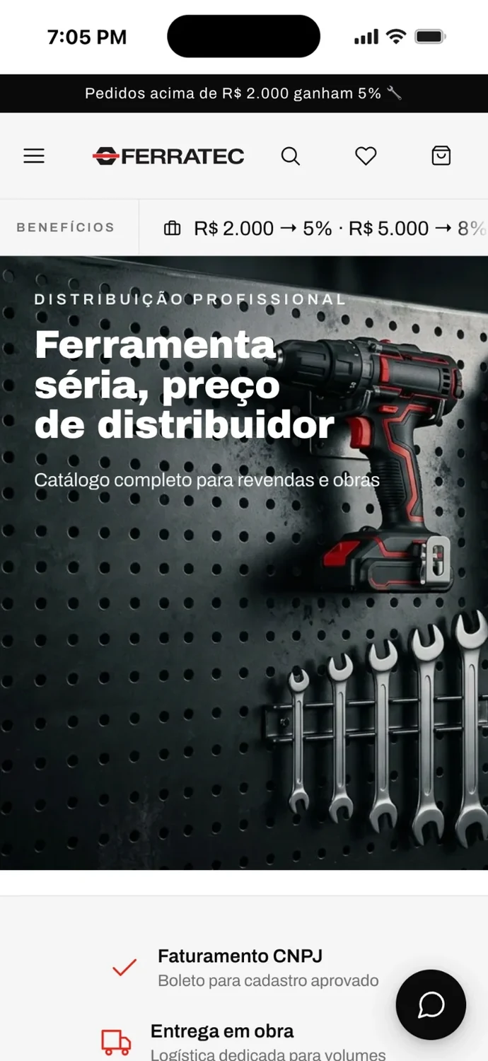 A loja atacadista de ferragens no celular