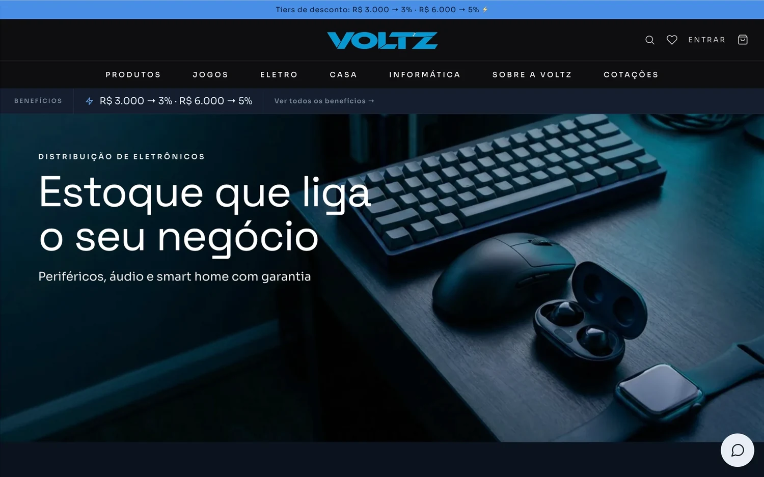 Loja atacadista de tecnologia em um notebook